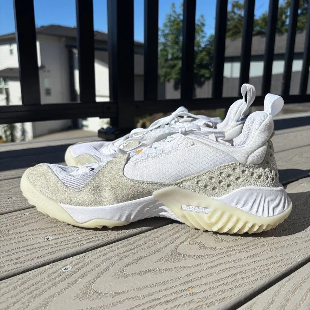 Men's Size 10 M Nike Air Jordan Delta React Low CD6109-101 White Vast Grey Shoes